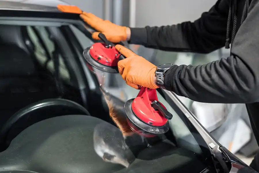 Reliable Auto Glass Company in Anoka, MN