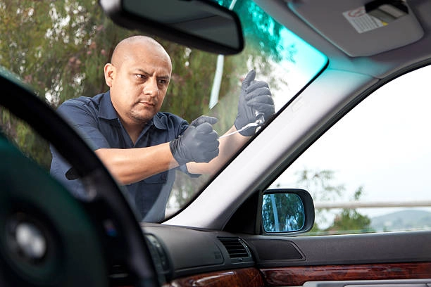 Best Car Glass Repair in Anoka, MN