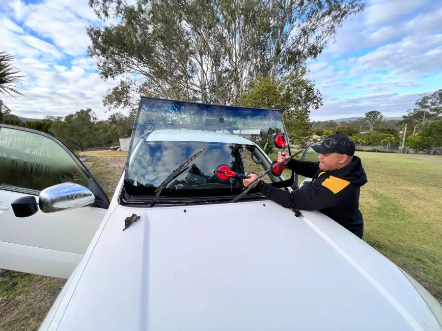 The Role of OEM Glass in Car Glass Replacement in Anoka, MN